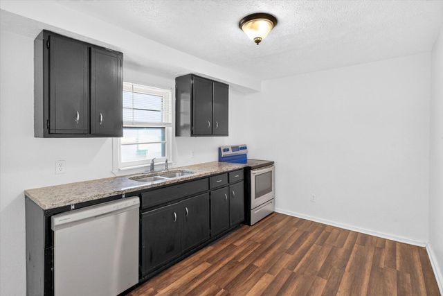 1327 N Marion Avenue, Springfield, MO 65802