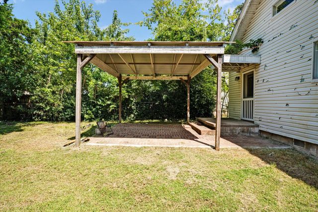 1327 N Marion Avenue, Springfield, MO 65802