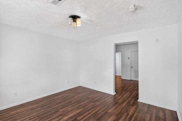 1327 N Marion Avenue, Springfield, MO 65802