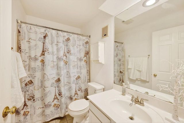 6955 Park Ridge Drive, Madison, WI 53719