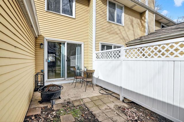 6955 Park Ridge Drive, Madison, WI 53719