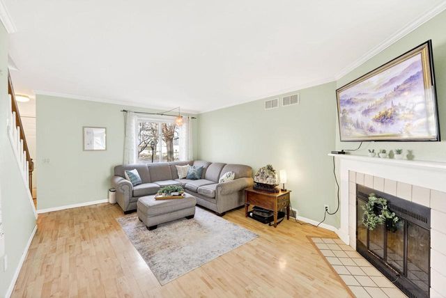 6955 Park Ridge Drive, Madison, WI 53719