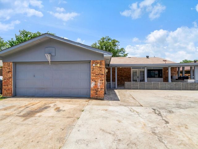 7232 Long Canyon Trail, Dallas, TX 75249