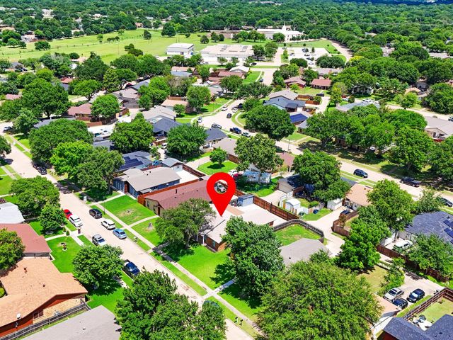 7232 Long Canyon Trail, Dallas, TX 75249