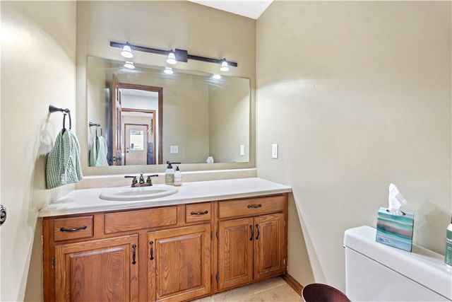 5914 King Hill Drive, Farmington, NY 14425