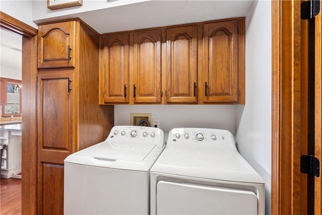 5914 King Hill Drive, Farmington, NY 14425