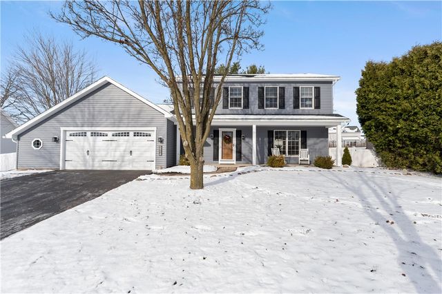 5914 King Hill Drive, Farmington, NY 14425