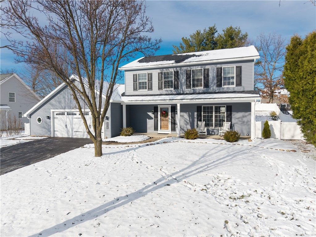 5914 King Hill Drive, Farmington, NY 14425