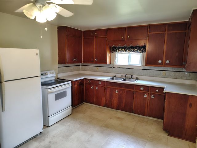 9485 Miller Road, Gaines Twp, MI 48473