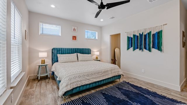 1227 Mason, San Antonio, TX 78208