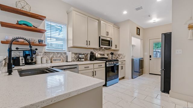 1227 Mason, San Antonio, TX 78208