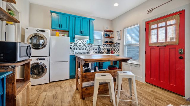 1227 Mason, San Antonio, TX 78208