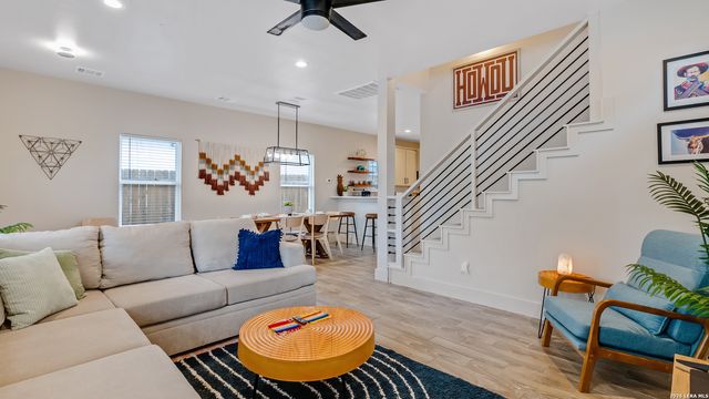 1227 Mason, San Antonio, TX 78208