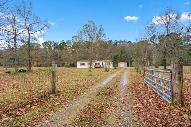 531 Vandross Road, Moncks Corner, SC 29461