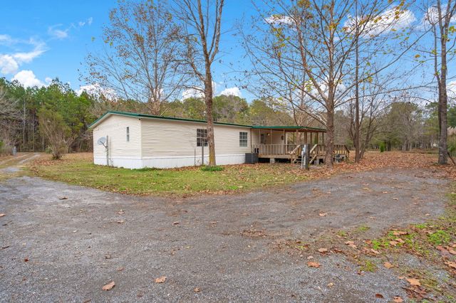 531 Vandross Road, Moncks Corner, SC 29461