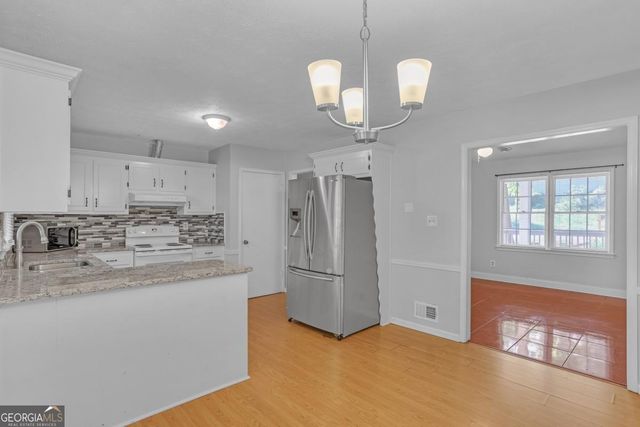 474 Russell Ridge Drive, Lawrenceville, GA 30043