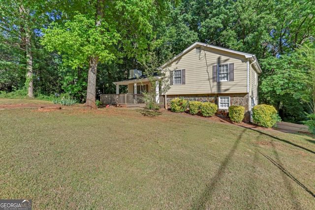474 Russell Ridge Drive, Lawrenceville, GA 30043