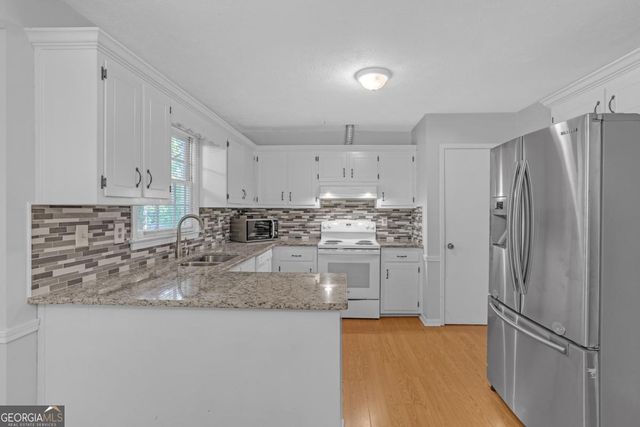 474 Russell Ridge Drive, Lawrenceville, GA 30043