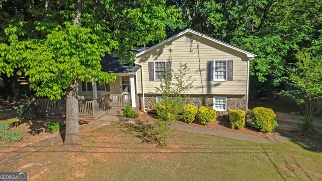 474 Russell Ridge Drive, Lawrenceville, GA 30043