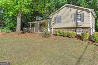 474 Russell Ridge Drive, Lawrenceville, GA 30043