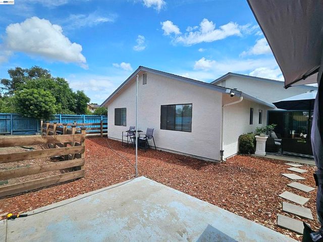 20 Dunes Way, Antioch, CA 94509