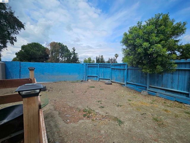 20 Dunes Way, Antioch, CA 94509