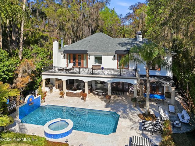 87 ROSCOE Boulevard N, Ponte Vedra Beach, FL 32082