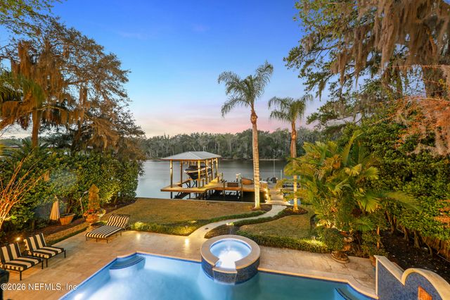 87 ROSCOE Boulevard N, Ponte Vedra Beach, FL 32082