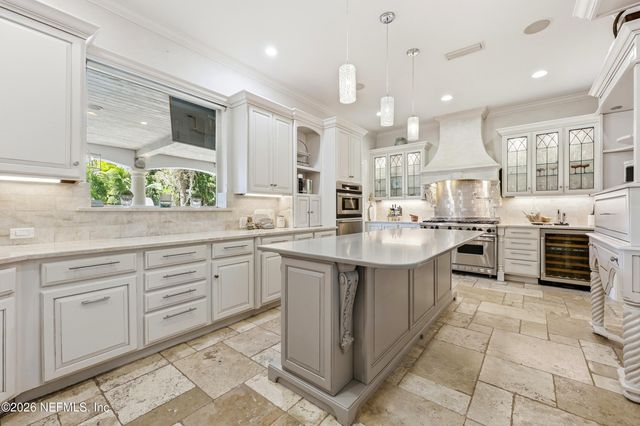 87 ROSCOE Boulevard N, Ponte Vedra Beach, FL 32082