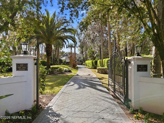87 ROSCOE Boulevard N, Ponte Vedra Beach, FL 32082