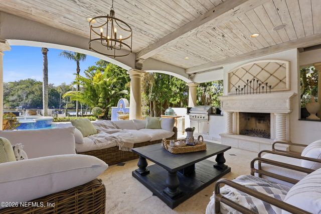 87 ROSCOE Boulevard N, Ponte Vedra Beach, FL 32082