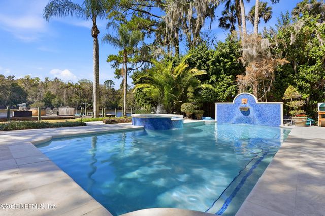 87 ROSCOE Boulevard N, Ponte Vedra Beach, FL 32082