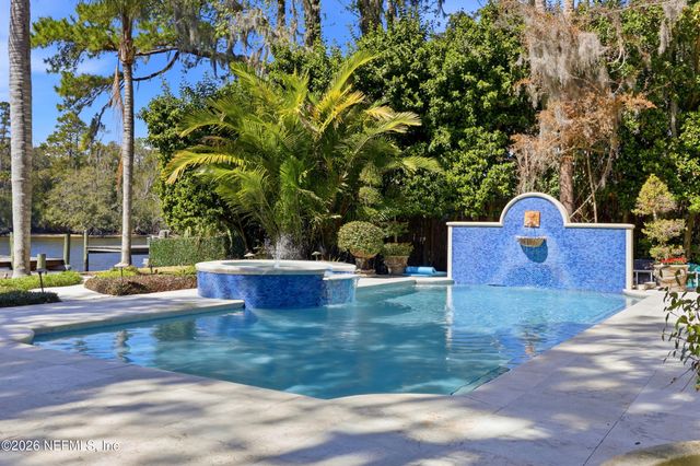 87 ROSCOE Boulevard N, Ponte Vedra Beach, FL 32082