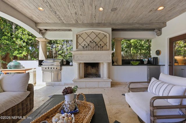87 ROSCOE Boulevard N, Ponte Vedra Beach, FL 32082
