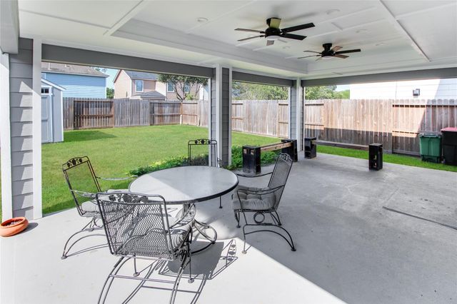 11346 Log Cabin Lane, Tomball, TX 77375