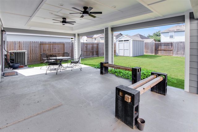 11346 Log Cabin Lane, Tomball, TX 77375