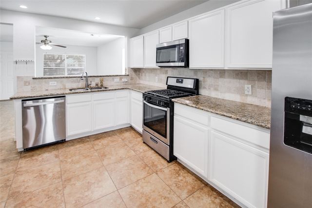 11346 Log Cabin Lane, Tomball, TX 77375