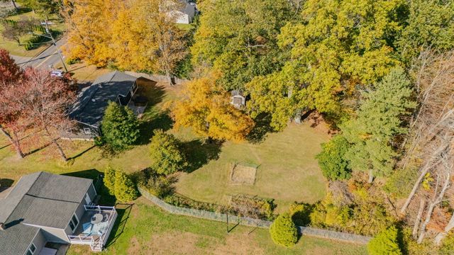 84 Camp Street, Middletown, CT 06457