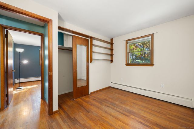 84 Camp Street, Middletown, CT 06457