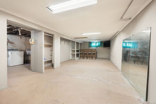 84 Camp Street, Middletown, CT 06457