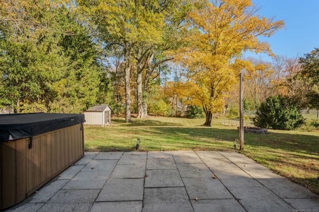 84 Camp Street, Middletown, CT 06457