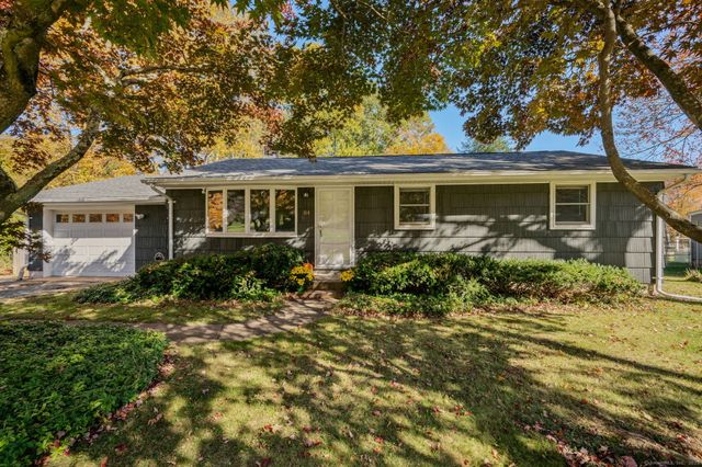 84 Camp Street, Middletown, CT 06457