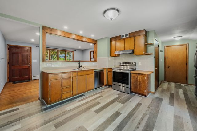 84 Camp Street, Middletown, CT 06457