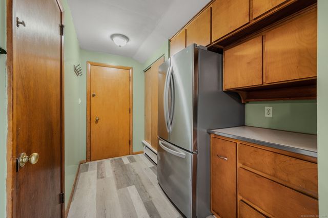 84 Camp Street, Middletown, CT 06457