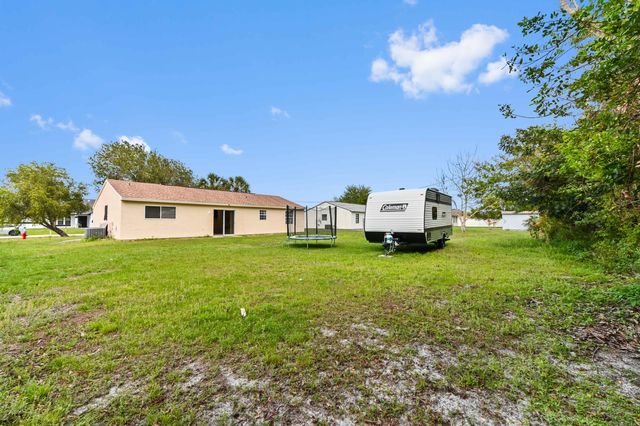 2441 SE University Terrace, Port St. Lucie, Port St Lucie, FL 34952