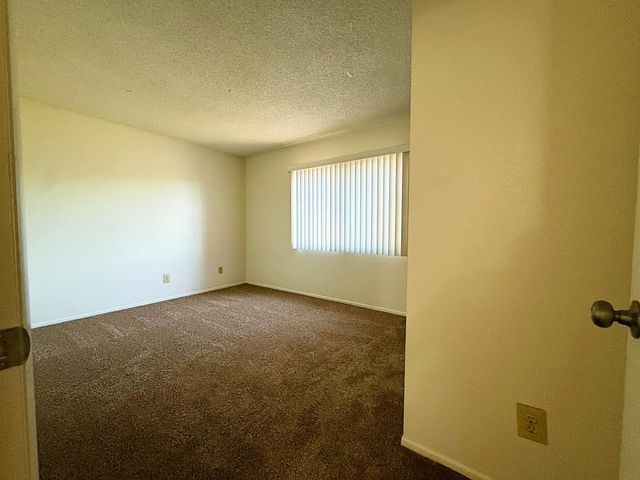 5208 W Calavar Road, Glendale, AZ 85306