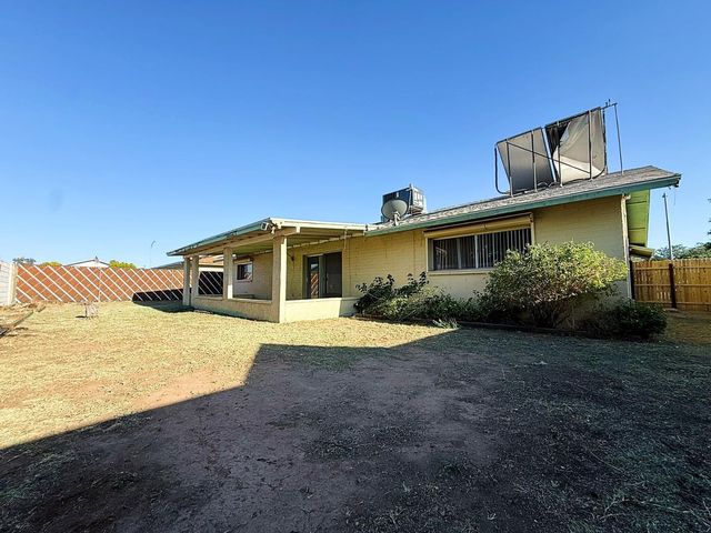 5208 W Calavar Road, Glendale, AZ 85306