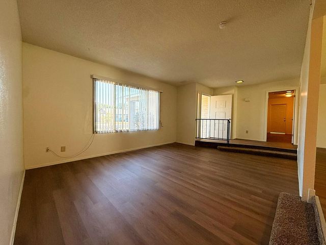 5208 W Calavar Road, Glendale, AZ 85306