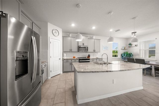 2013 MIDNIGHT PEARL DRIVE, Sarasota, FL 34240