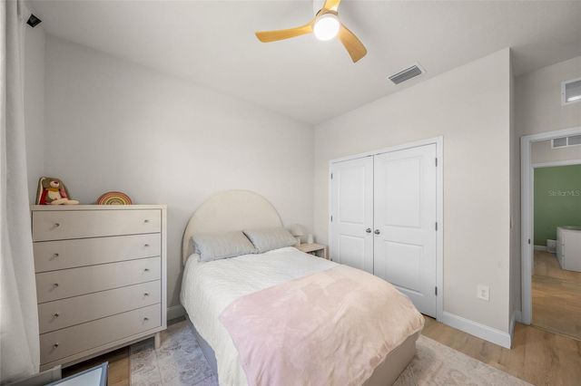 2013 MIDNIGHT PEARL DRIVE, Sarasota, FL 34240